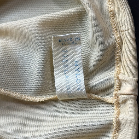 Van Rault Vintage yellow petticoat lace slip SZ S - Picture 5 of 11